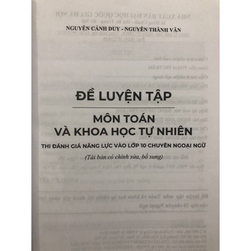 Sách - Đề luyện tập môn Toán &amp; Khoa học tự nhiên thi đánh giá năng lực vào lớp 10 Chuyên Ngoại ngữ