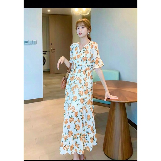 váy voan hoa nhí-váy cổ V zara
