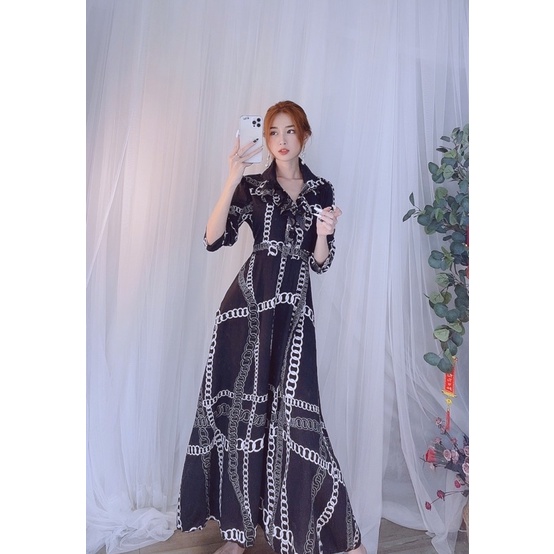 Đầm maxi sơ mi cổ bèo Na Trịnh Hình tự chụp