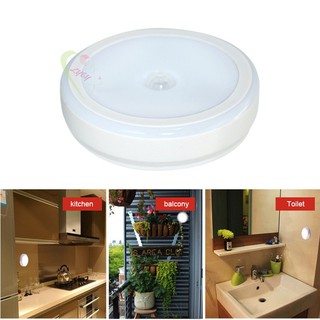 Đèn LED cảm biến chuyển động không dây gắn tủ quần áo tiện dụng
