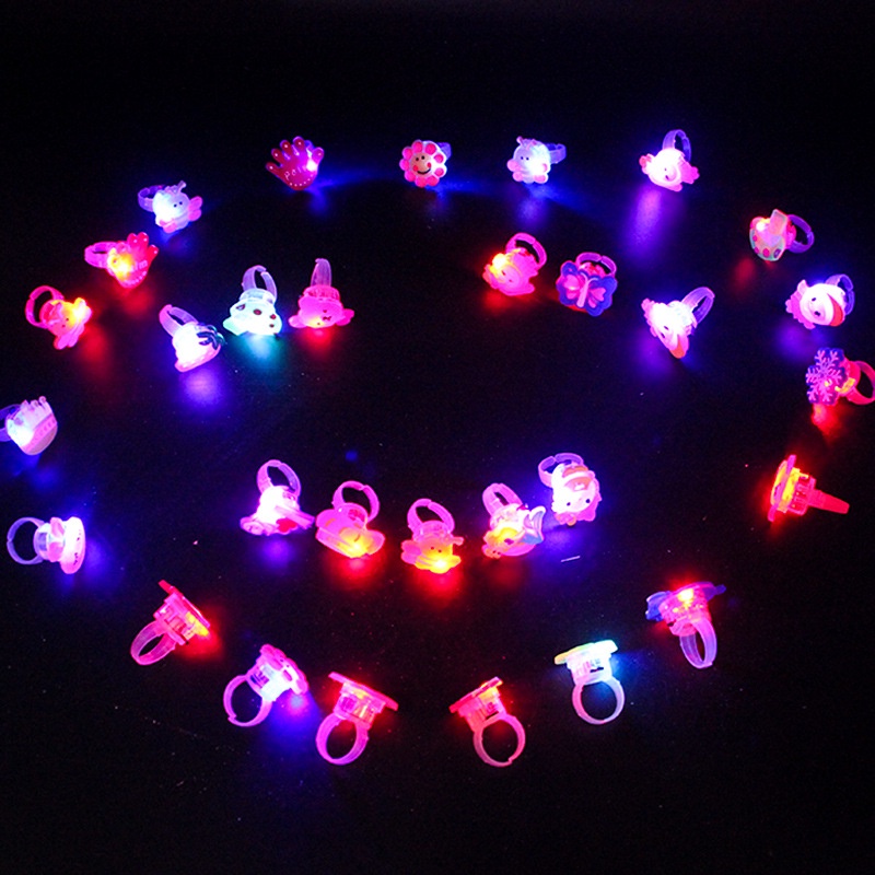 Bộ 50 nhẫn đèn LED 3cm đeo ngón tay phong cách thời trang nhiều màu sắc kèm hộp pin