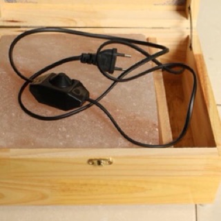 Hộp đèn đá muối (đá cong, đá hồng) masage chân