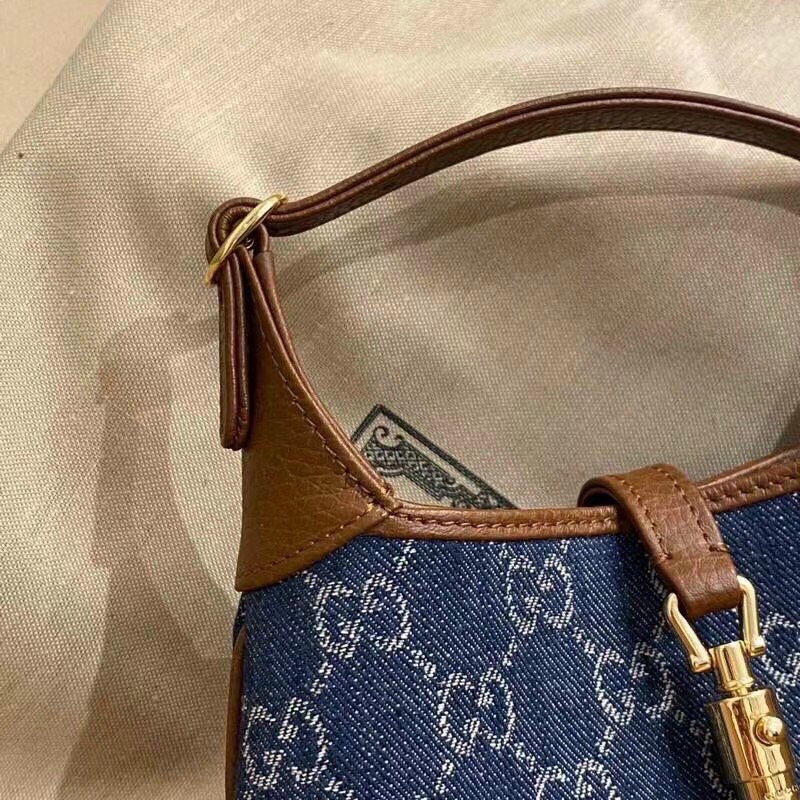 Túi gc kẹp nách s19