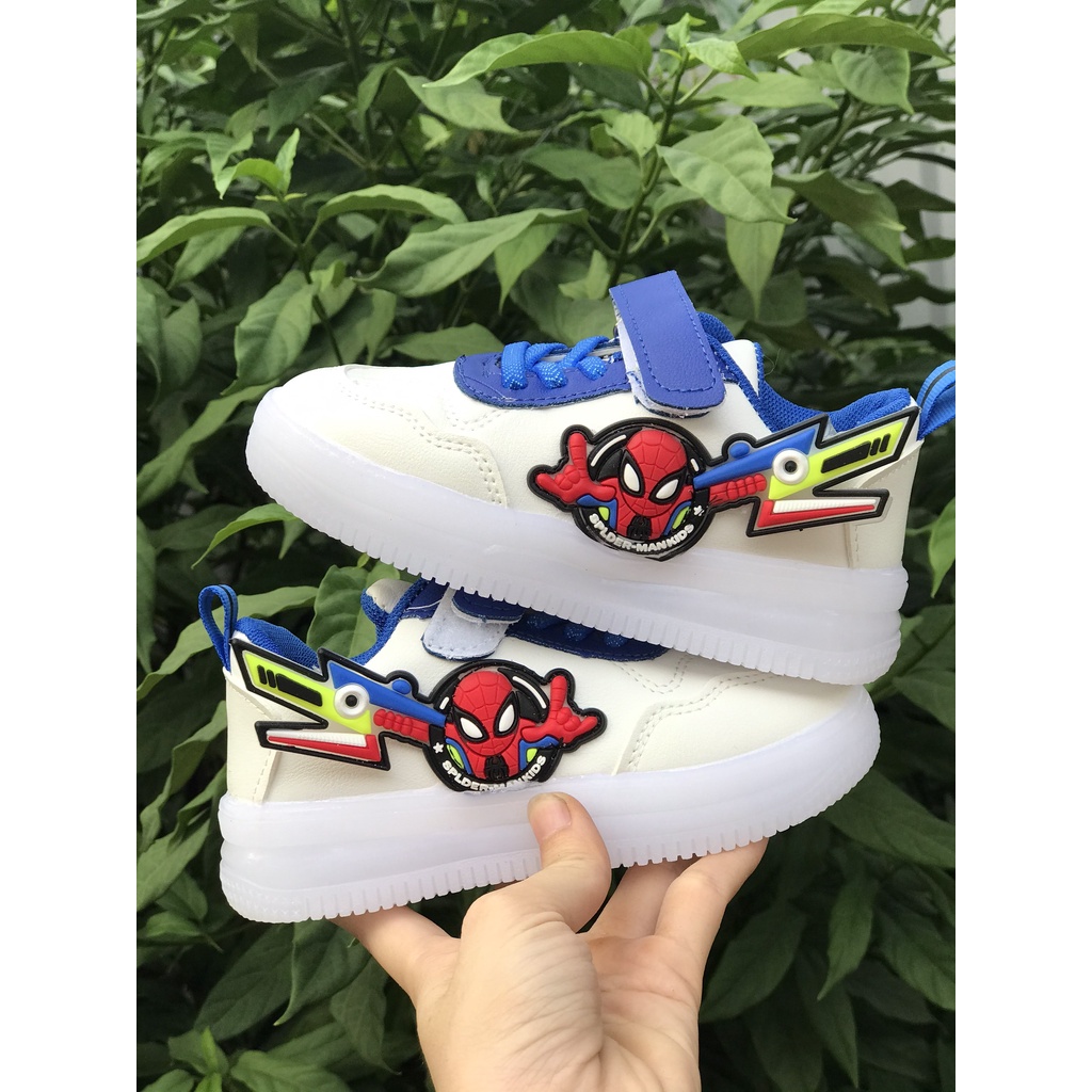 Giày thể thao siêu nhân người nhện đèn led nhấp nháy cho bé trai màu trắng siêu nhẹ có hộp da PU mềm 5151