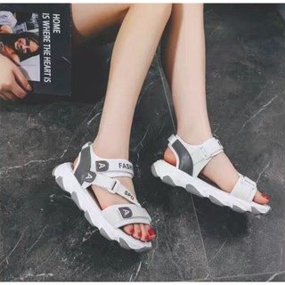 Giày sandal nữ✨ HOT Trend✨ sandal học sinh viền sóng 3 quái chéo SPO