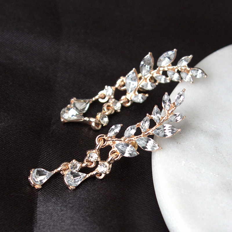 Khuyên tai tua rua họa tiết lá độc đáo cho nữ