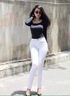 Quần kaki rách gối