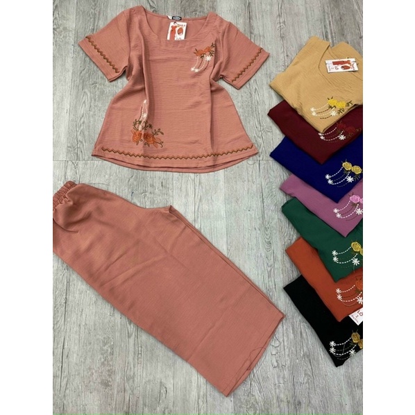 ĐỒ BỘ ỐNG RỘNG TRUNG NIỂN LỬNG VẢI ĐŨI THÁI XỊN