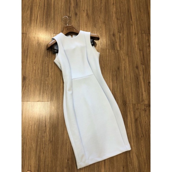 Đầm CaIvin Kle¡n dáng ôm body