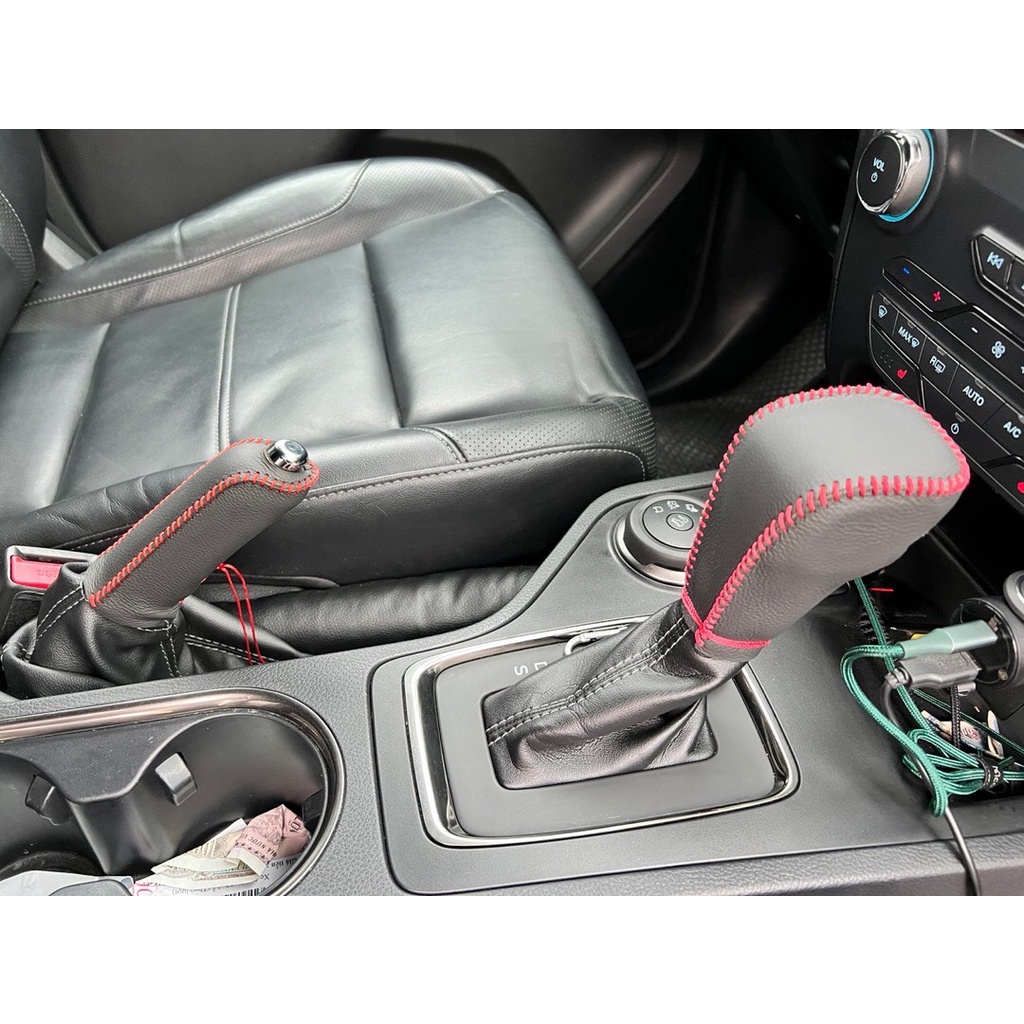 Bọc cần số, phanh tay FORD RANGER, EVEREST 2019 - 2021 số tự động da bò thật 100%, bảo hành 2 năm