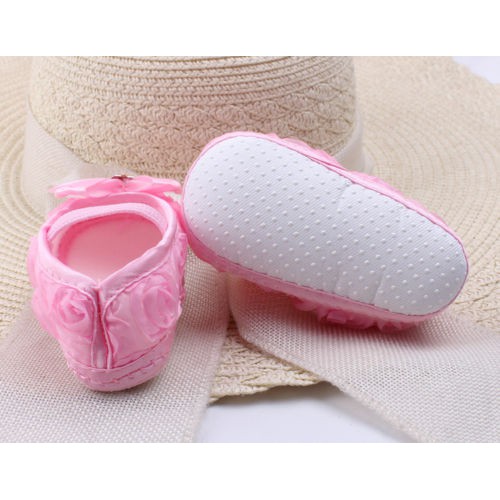 Giày tập đi mềm mại dễ thương cho bé gái