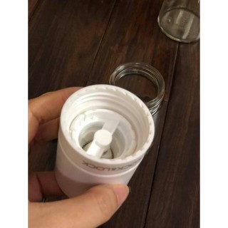 Dụng cụ xay tiêu lưỡi sứ Lock&Lock 140ml