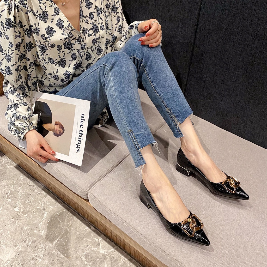 Giày Cao Gót 3Cm Bằng Da Bóng Đế Mềm Mũi Nhọn Có Khóa Kim Loại Cho Nữ