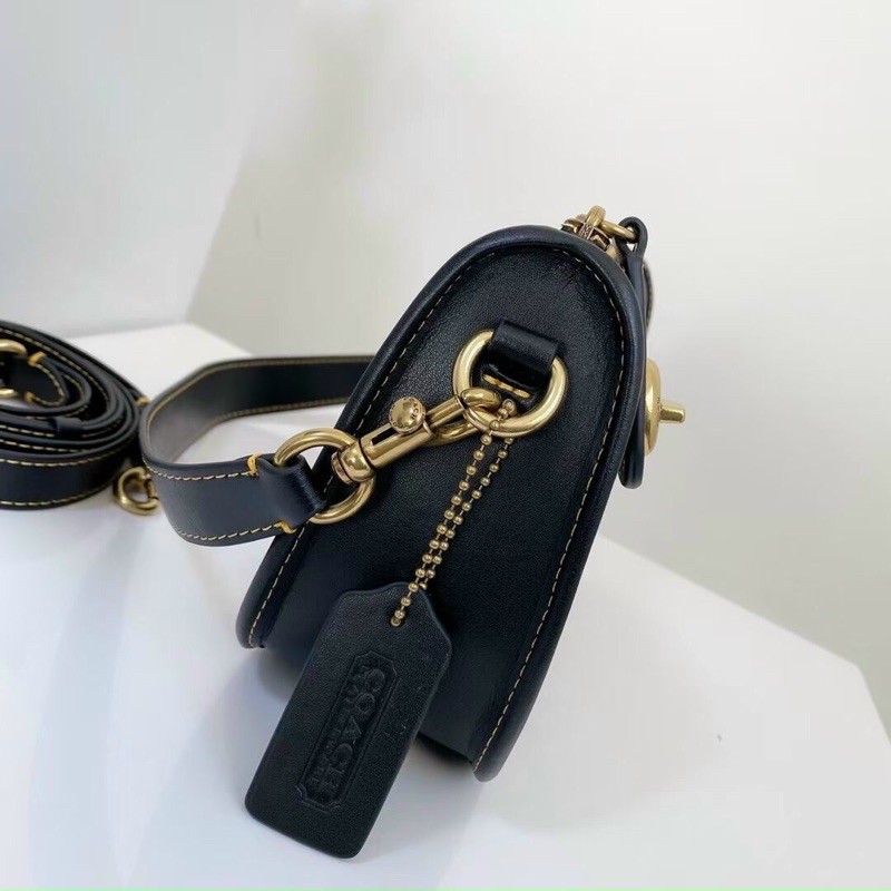 TÚI COACH SWINGER C0638