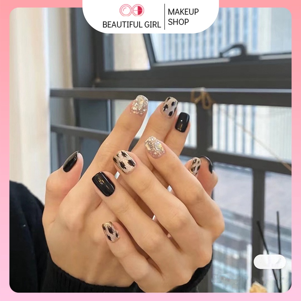 Bán Sỉ Móng Tay Giả Ngắn Màu Đen Và Bạc Họa Tiết Da Báo Kim Cương Pha Lê Cá Tính Mặc Được