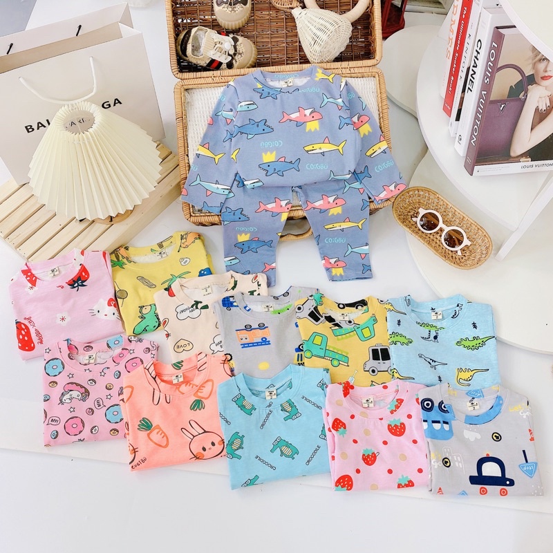 Combo 2 bộ Cotton cho bé trai /bé gái từ 8-18kg màu ngẫu nhiên