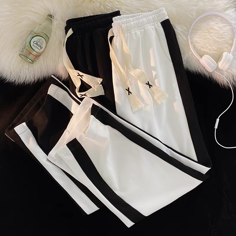 Quần vải ống rộng - Quần ống suông phối sọc đen trắng Chất liệu cotton dệt tổ ong mới nhất năm nay
