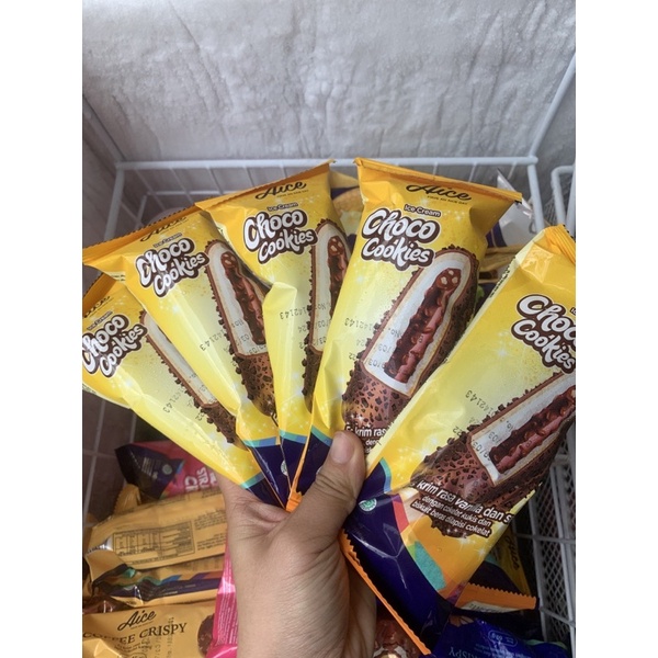 Kem Aice - Choco Cookie - nhập khẩu trực tiếp từ Indonesia - Thương hiệu kem nổi tiếng ngon giá rẻ - kem Haidilao