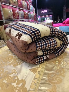 Chăn lông cừu việt nam