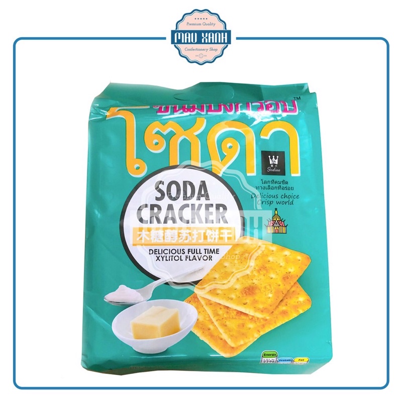 Bánh Quy Ăn Kiêng Soda Cracker Thái Lan bịch 400g vị mặn, vỏ bánh giòn tan