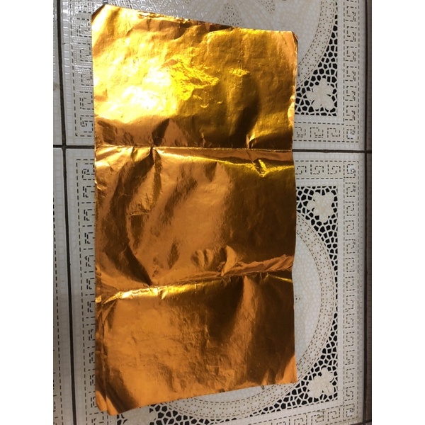 Trang kim  cốt bát hương