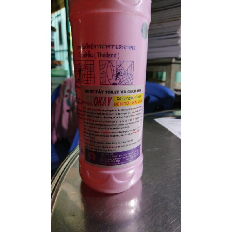 Nước tẩy toa lét hồng và gạch men Thái Lan 1000ml công ty Hoàng Ngọc