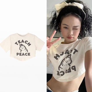 jennie blackpink Áo Croptop Ngắn Tay In Chữ Phong Cách Retro Quyến Rũ
