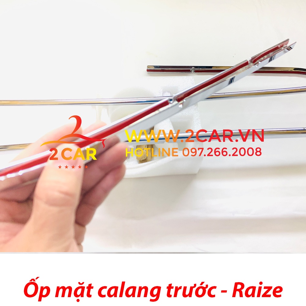 Ốp mặt Ca Lăng, calang dưới xe Toyota Raize 2021- 2022, Thanh Bên dưới biển số- ốp lưới tản nhiệt