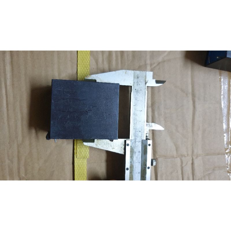 tụ điện BM capa  65uf 700vdc và 80uf 700vdc