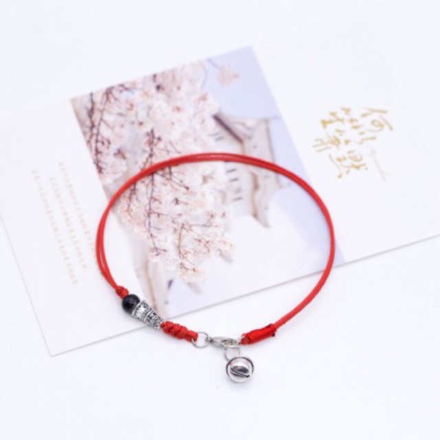 Lắc Chân May Mắn