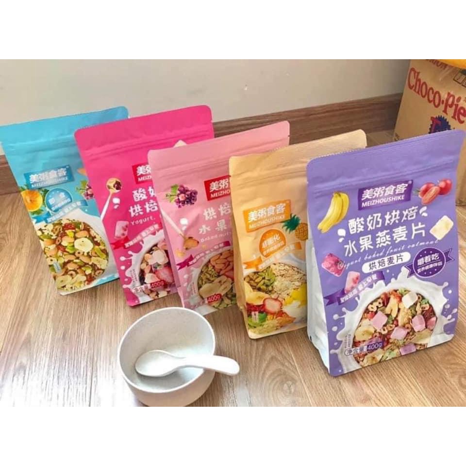 Ngũ cốc yến mạch trái cây ăn liền mix hoa quả trái cây sữa chua dùng ăn sáng