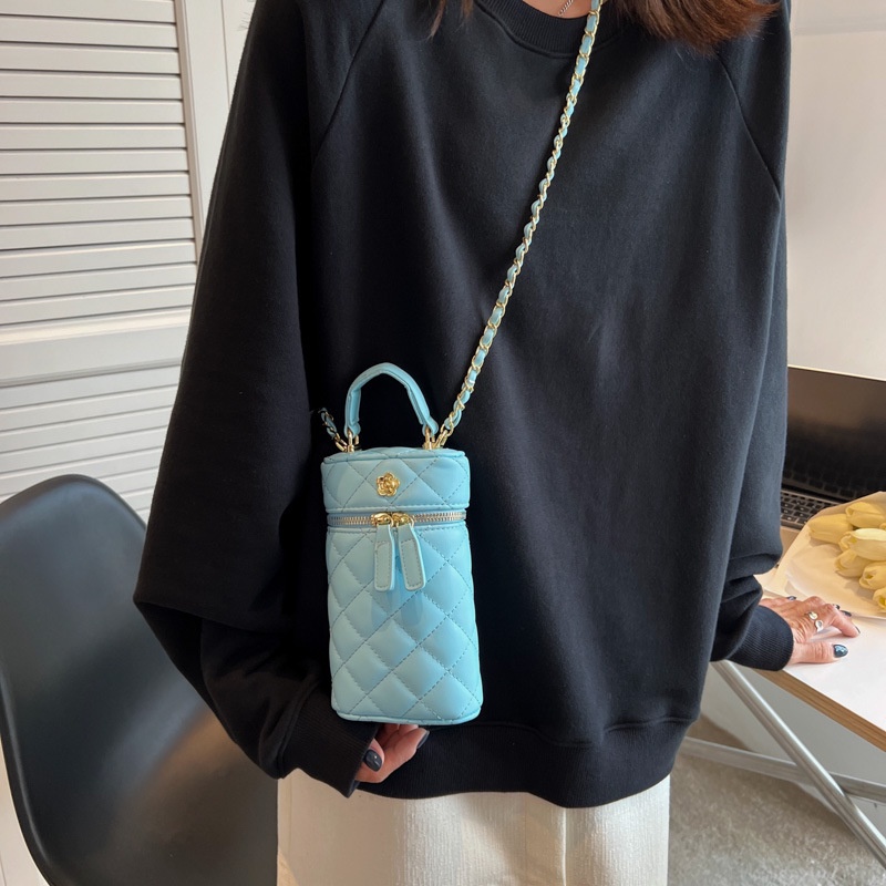 Túi Đeo Chéo Hình Trụ Phối Dây Xích Thiết Kế Mới 2022 Thời Trang Mùa Hè Cho Nữ