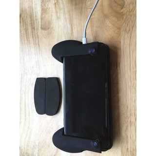 Tay chơi game mobile (game liên quân, game PUBG,...)
