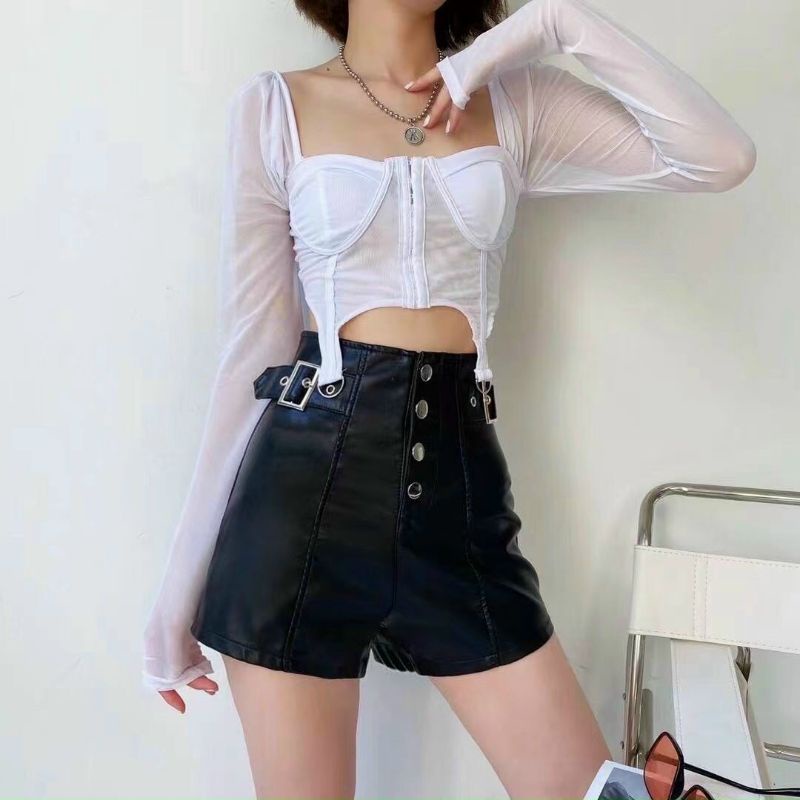 Quần sóc da đai 2 bên cạnh cao