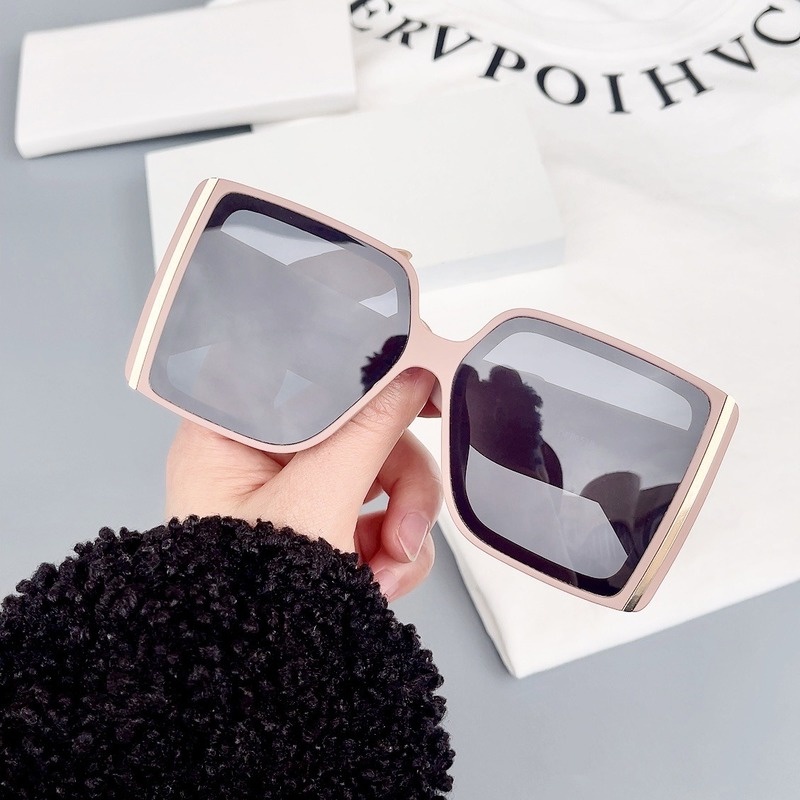 Kính Mát Bản To Tròng To Màu Sắc Ngọt Ngào Thời Trang Phong Cách Phương Tây