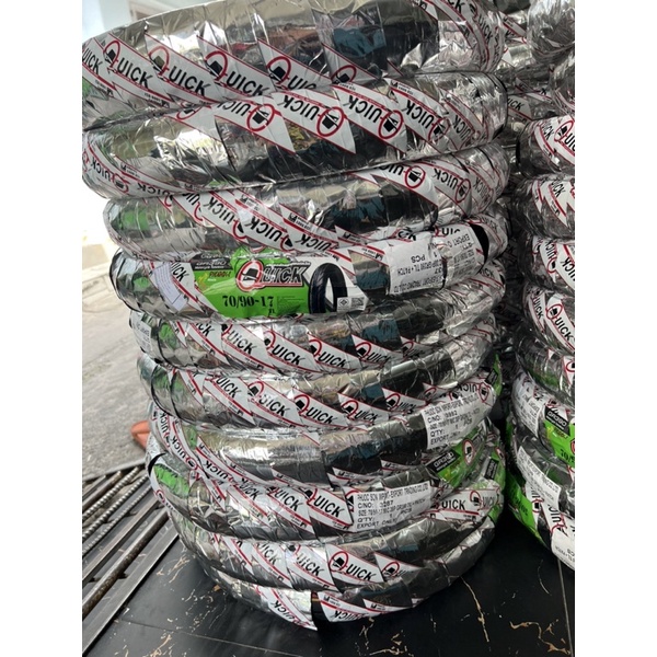 Vỏ Quick Gai Phượng Hoàng Size 70-80 bánh 17 Không Ruột