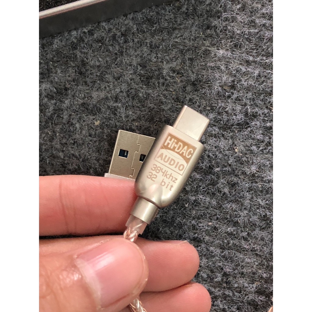 Jack chuyển Type C ra 3.5mm kiêm DAC giải mã 32 bit