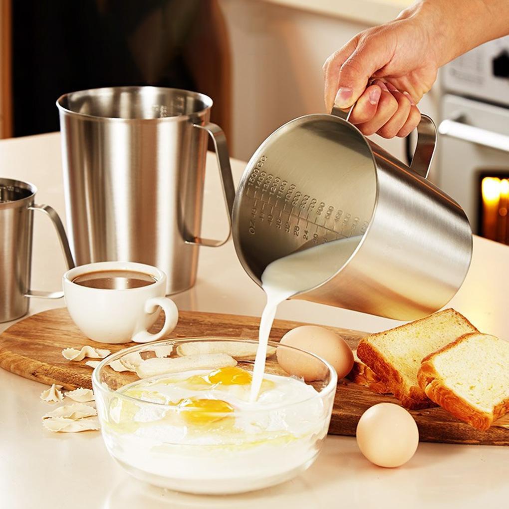 Cốc Đong Bằng Thép Không Gỉ 304 Dày Dặn Có Thang Đo Lường Tiện Lợi