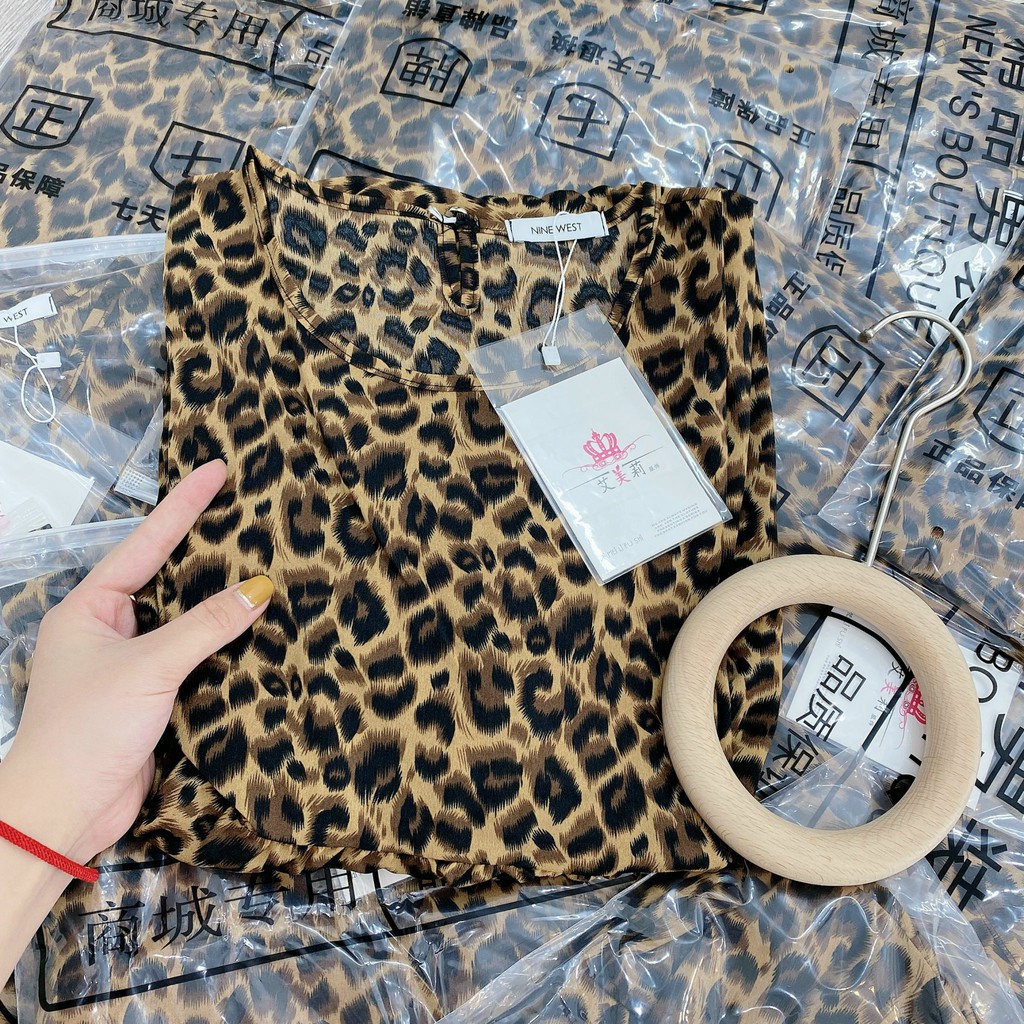 Váy babydoll họa tiết da báo, đầm suông cộc tay họa tiết cá tính - V31 | BigBuy360 - bigbuy360.vn