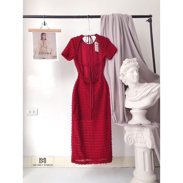 Váy body hở lưng