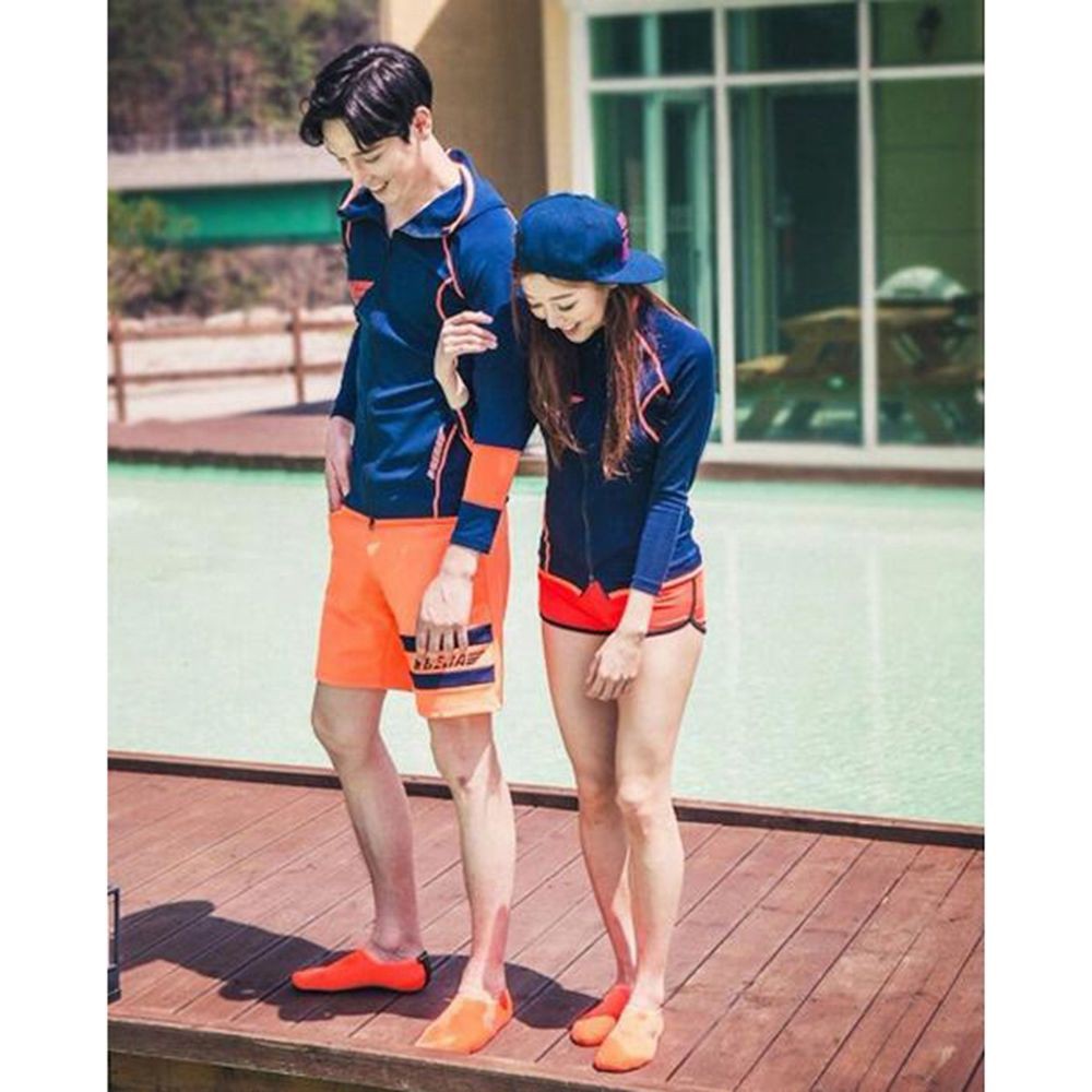 Cặp vớ đi biển chống thấm chất lượng tiện dụng