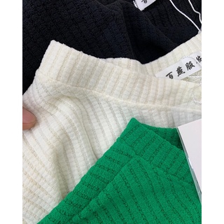 Áo croptop tay bồng cổ lệch