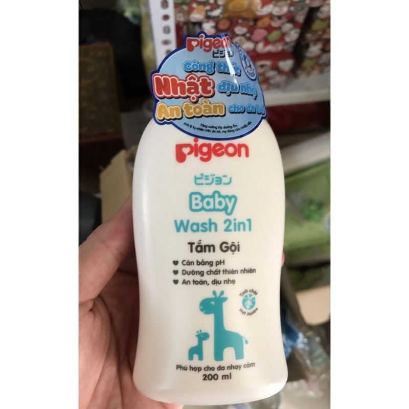 Sữa tắm gội toàn thân cho bé Pigeon Baby Wash 2in1 200ml