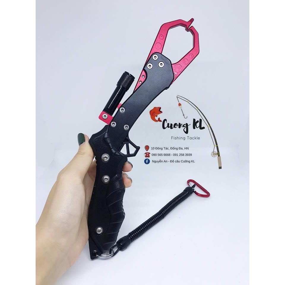 Kìm kẹp cá có đèn đi kèm tiện dụng
