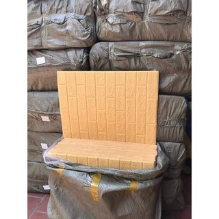 [khổ lớn 70*77 cm] Xốp dán tường giả gạch màu Vàng kem Giá rẻ nhất thị trường