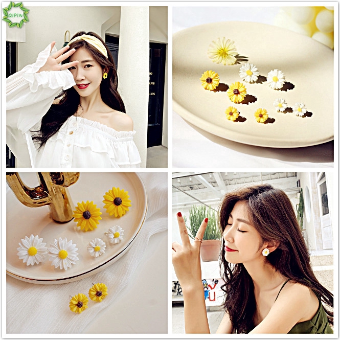 Đôi bông tai hình hoa cúc nhỏ xinh phong cách Hàn Quốc cho nữ