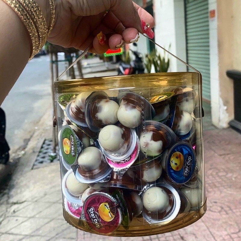 BÁNH QUY VIÊN KEM SOCOLA STAR CUP THÁI LAN  ( HỘP LỚN 780gr