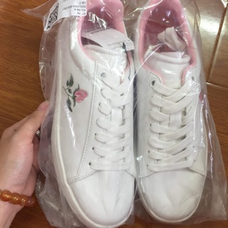 Giày hm