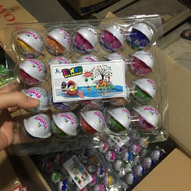 Vỉ trứng kẹo 20 quả