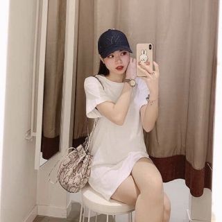 Váy HM dư xịn